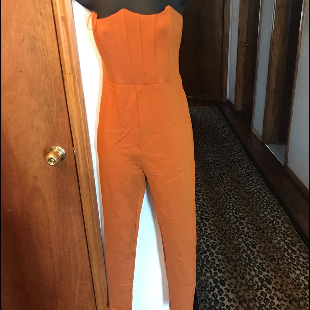 Beautiful orange jumper